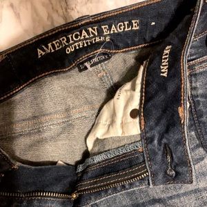 American eagle ripped jeans